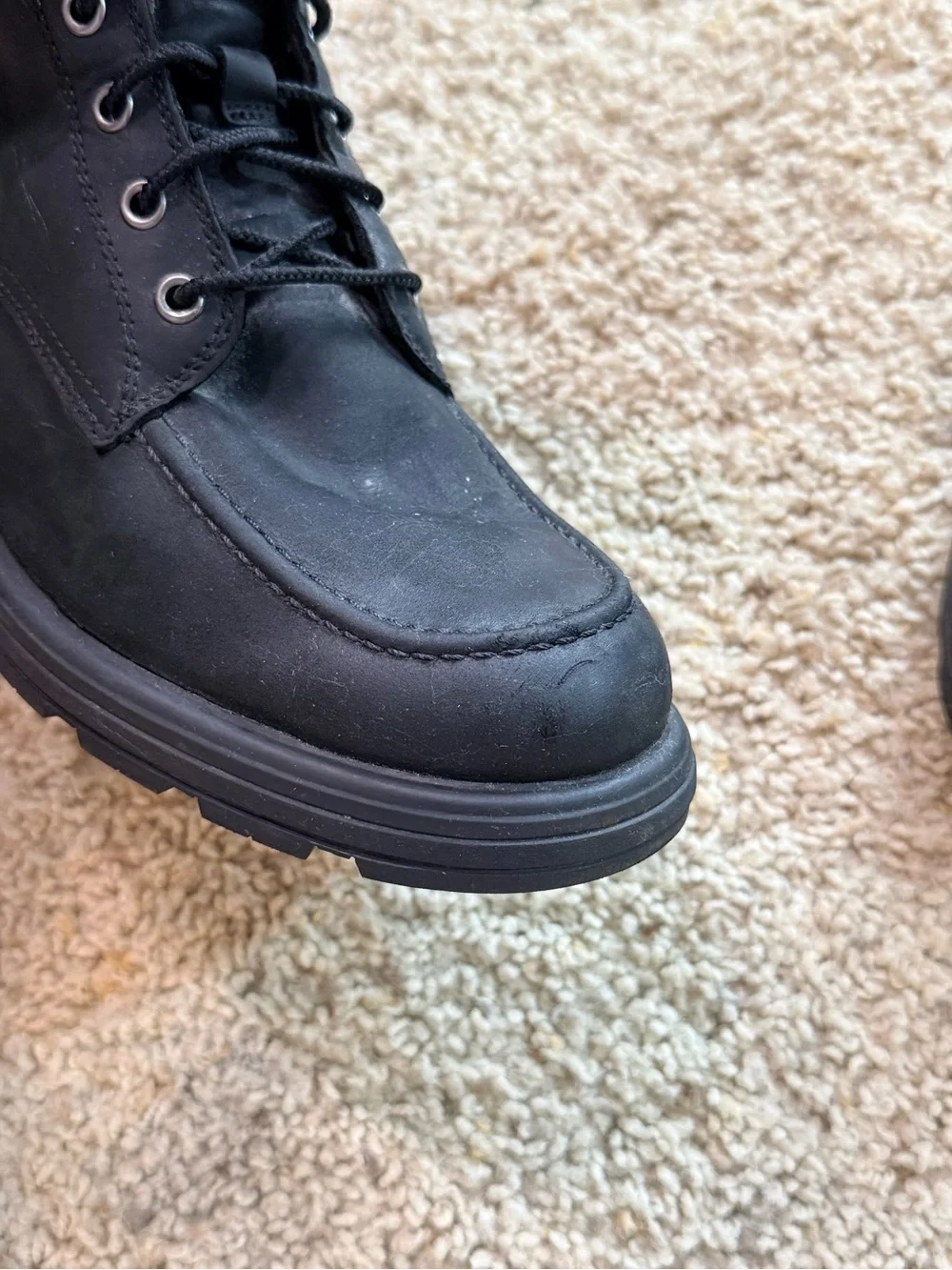 UGG Men's Black Waterproof Leather Hullen Utility Boots (Size 9.5 US / 42.5 EU)